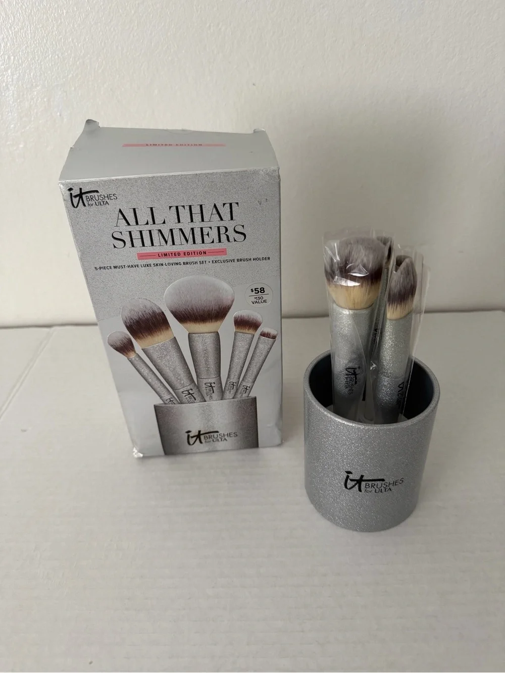 IT Cosmetics All That Shimmers 5-Piece Luxe Brush Set w/ Holder LIMITED EDITION